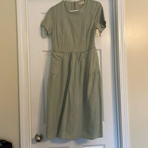 Roolee Mom Midi Dress